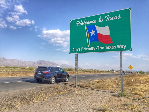 welcome-to-texas-sign