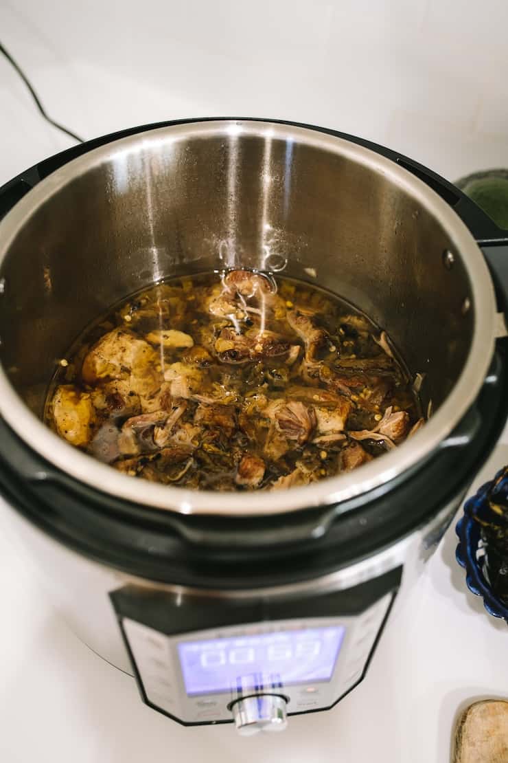 Instant Pot Pork and Roasted Green Chile filling for Tamales