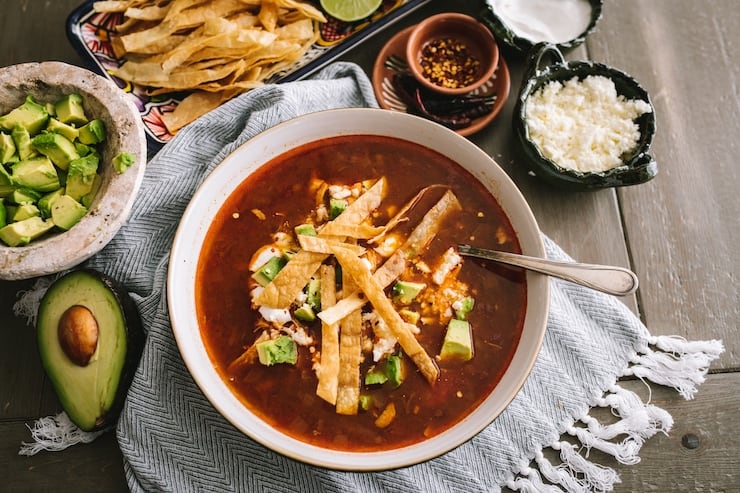 how to make Instant Pot chicken tortilla soup